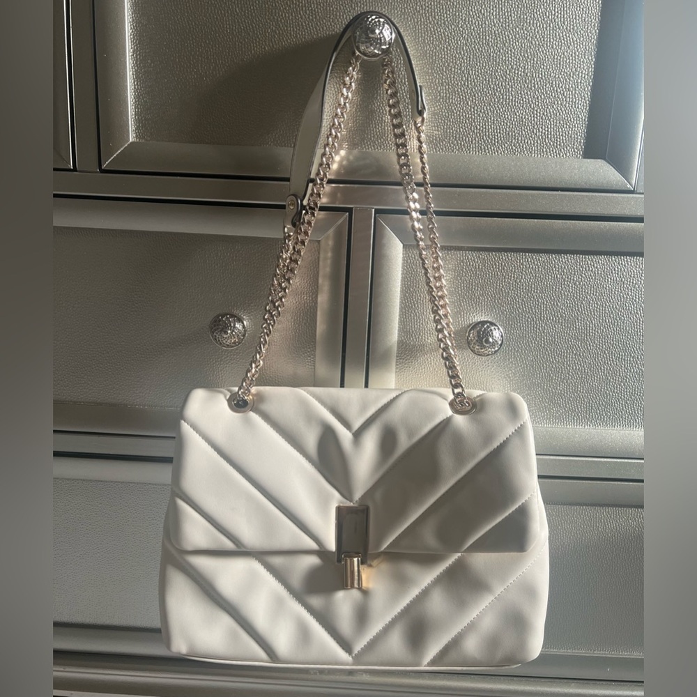 Women’s Aldo Elegant Quilted Shoulder Bag